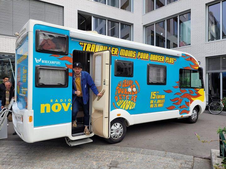 Le van Nova