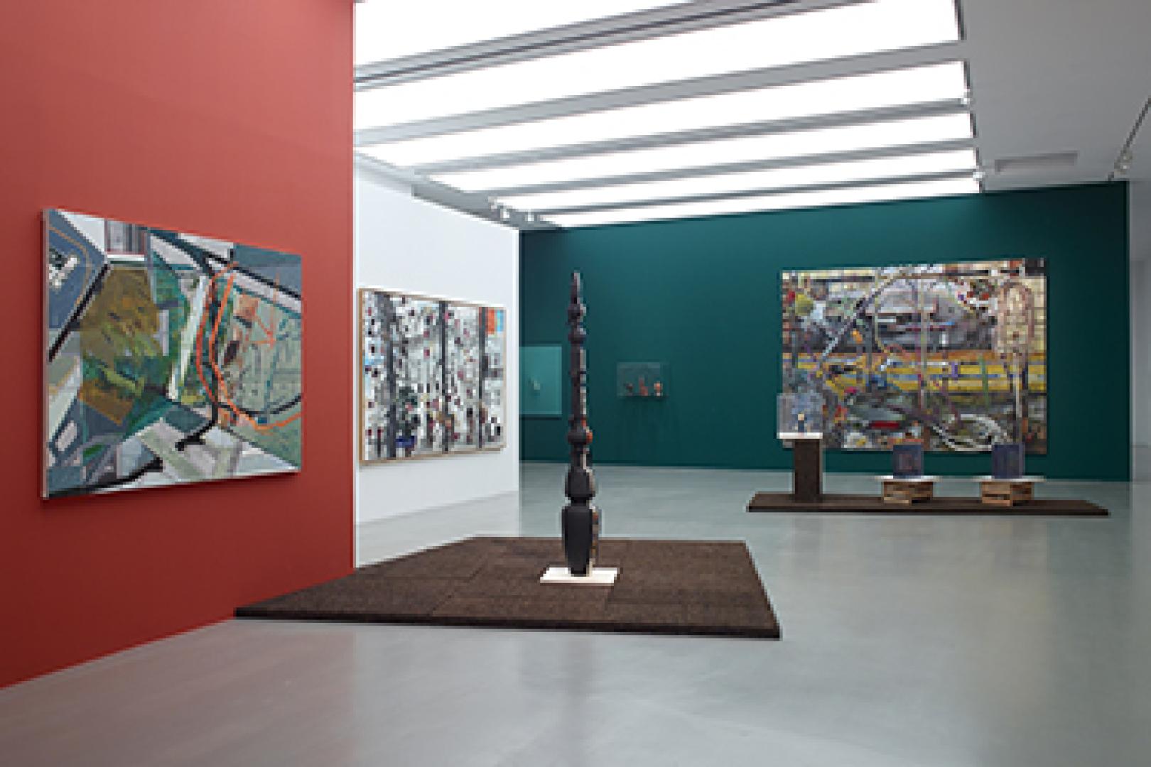 Vue de l’exposition, Mecarõ. L’Amazonie dans la collection Petitgas, MO.CO. Hôtel des collections, 2020, Photo Marc Domage