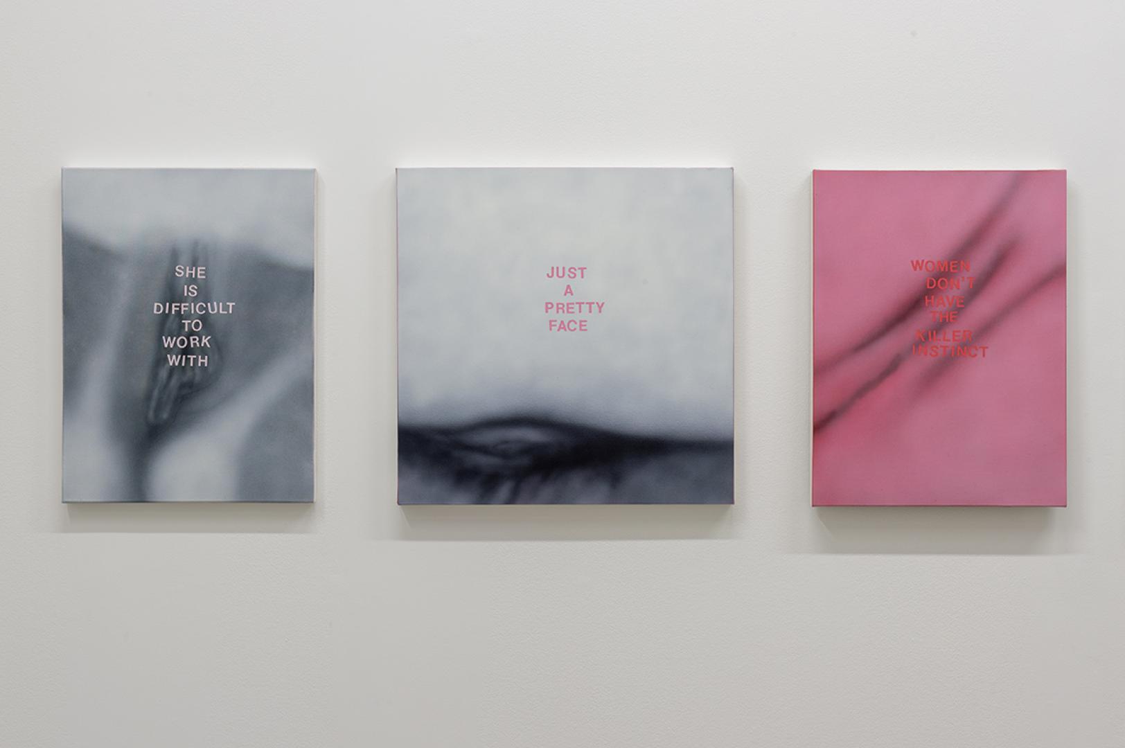 Photo de l'exposition de Betty Tompkins